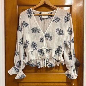 Blue Life Emi Boho White Blue Long Sleeve Blouse Women’s Small